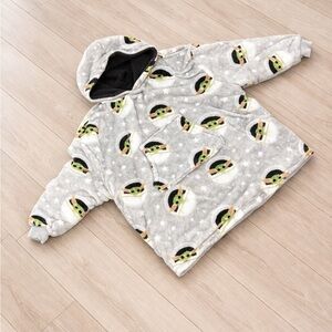 Star Wars Grogu Hooded Poncho Blanket Youth Medium Gray Cozy Lounge Wear